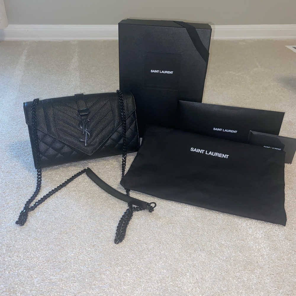 Authentic YSL Envelope small MATELASSE Grain De Poudre Bag, Embossed Leather